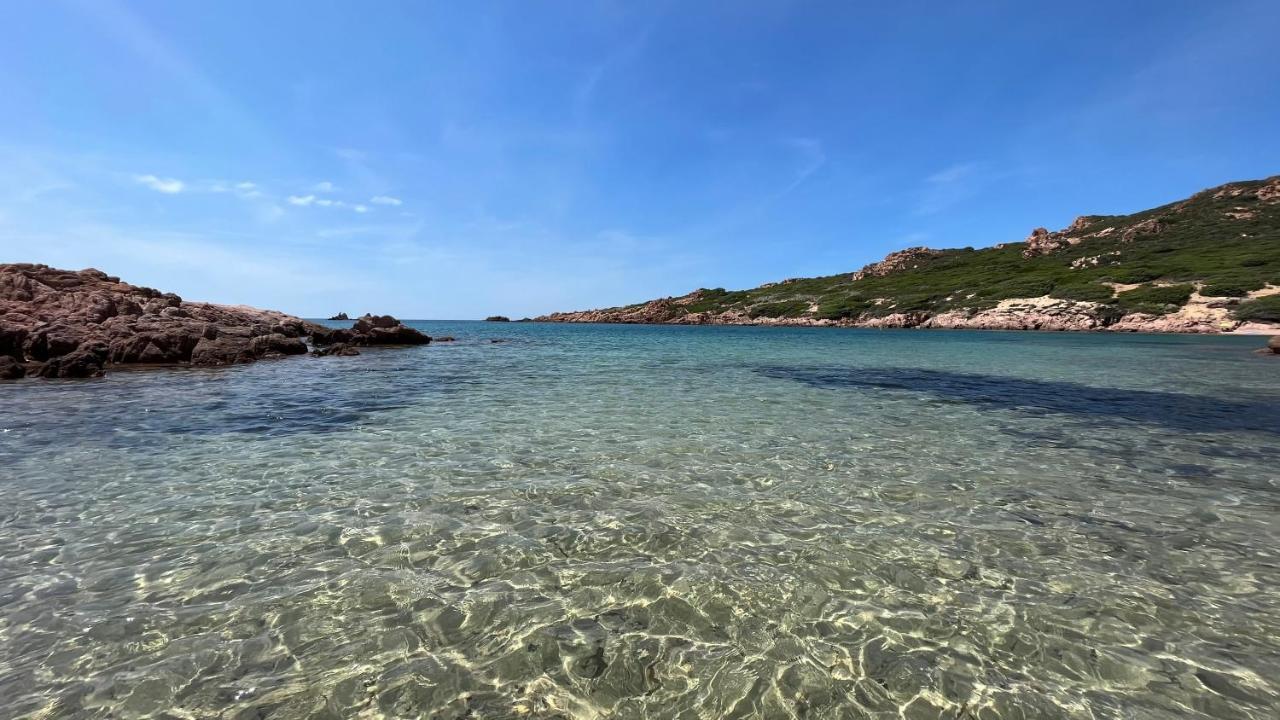 Isola Rossa Appartamenti Paduledda エクステリア 写真