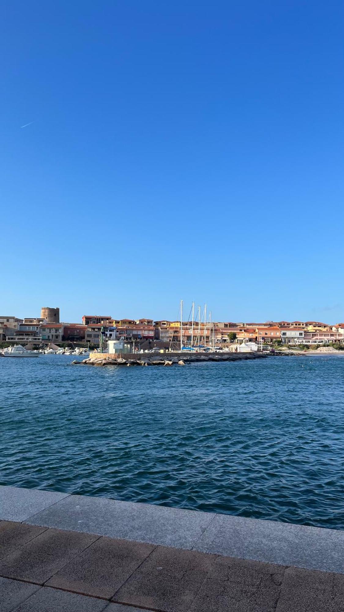 Isola Rossa Appartamenti Paduledda エクステリア 写真