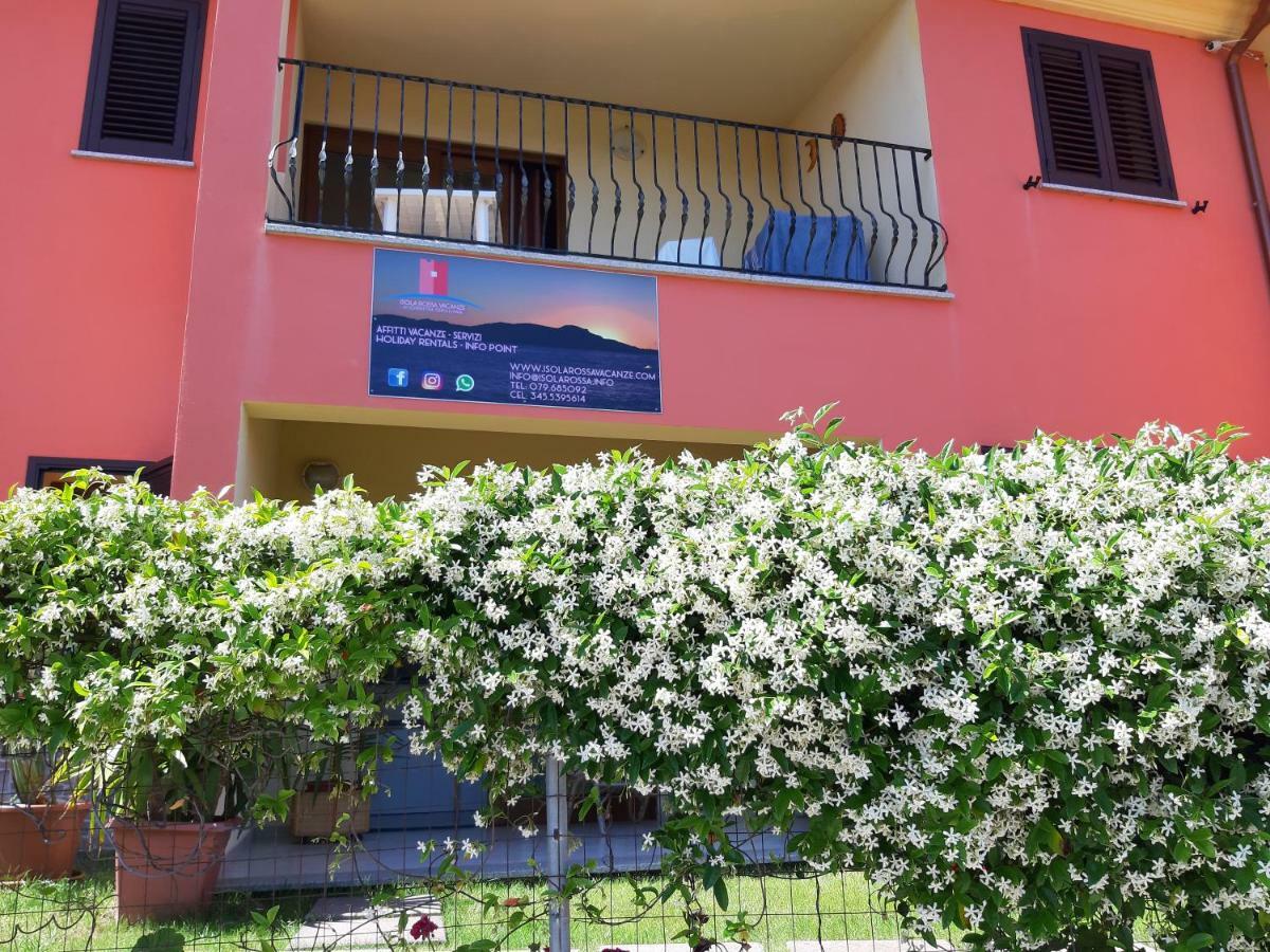 Isola Rossa Appartamenti Paduledda エクステリア 写真